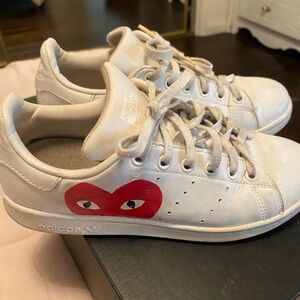 Adidas Stan Smith sneakers with Comme does Garçon heart painted on